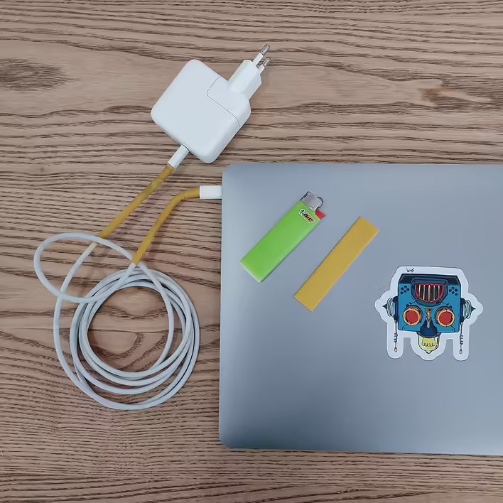 Як відремонтувати порваний кабель зарядки Apple (Mac, iPhone, iPad тощо)?
