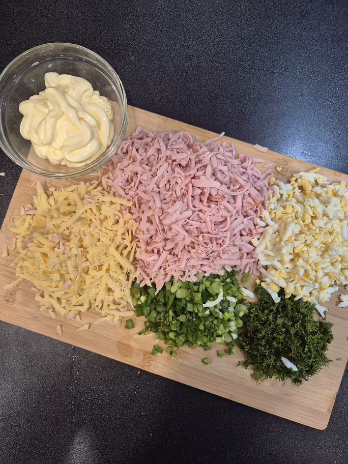 натерті/нарізані для начинки продукти