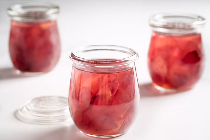Rose_Jam-7-60379135668d4edc9f79e4662fd93a42.jpg