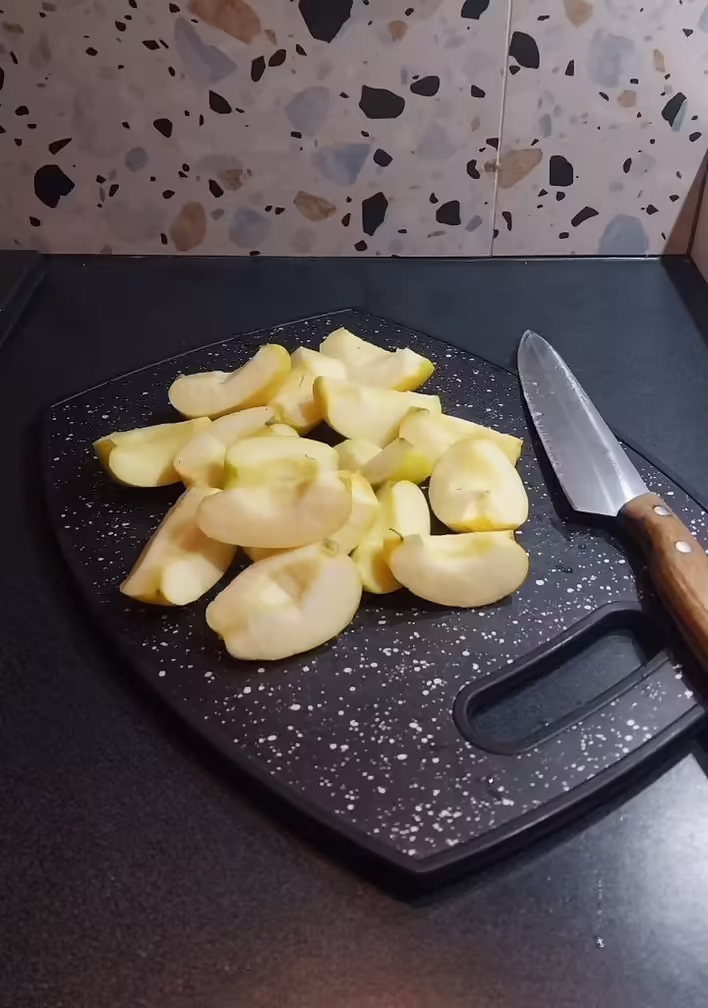 яблука