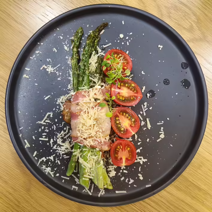 Spargel mit Speck: Schritt-für-Schritt-Rezept mit Fotos