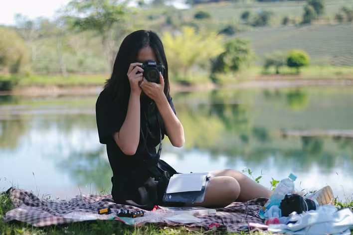 nguyen-thu-hoai-SJ3mMFF2Qeg-unsplash.jpg