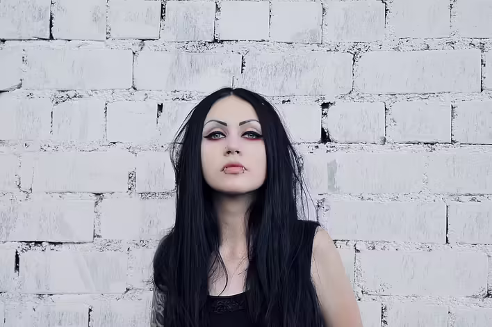 Обкладинка допису: Хто така альтушка: що означає alt girl і звідки з'явився цей стиль