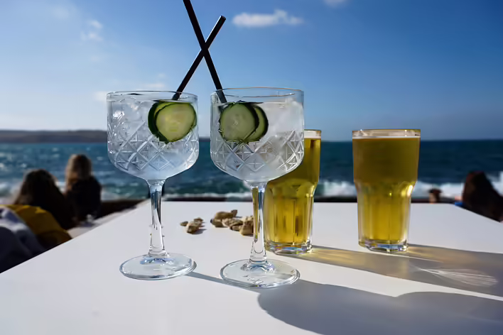Top 10 Classic Cocktails for the Grave Pit
