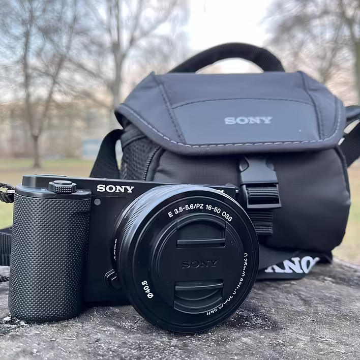 Камера Sony Alpha ZV-E10. Відгук