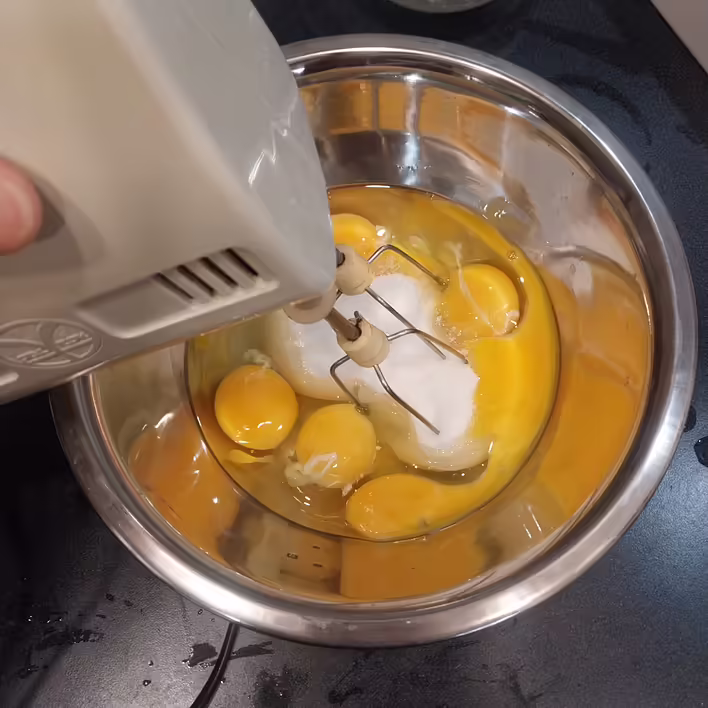 робимо яєчну масу