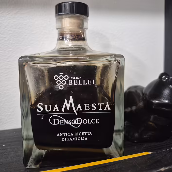 What is balsamic vinegar and balsamic sauce? What do they have in common and what are their differences?