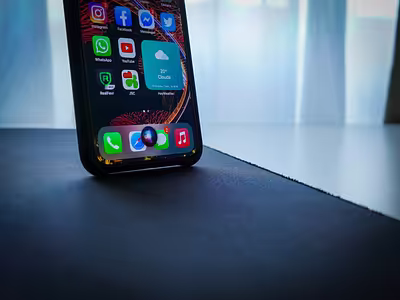 What is Siri: your voice assistant in action