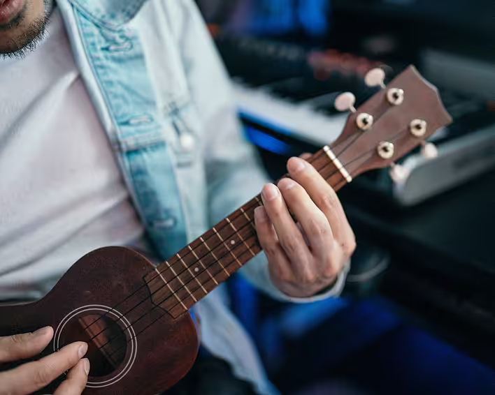 Beitrags-Cover: Was ist Ukulele: die musikalische Welt unter den Fingern