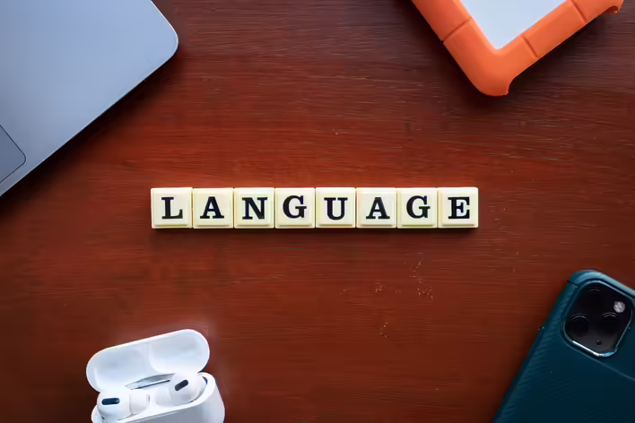 Dead languages, які насправді не зовсім мертві